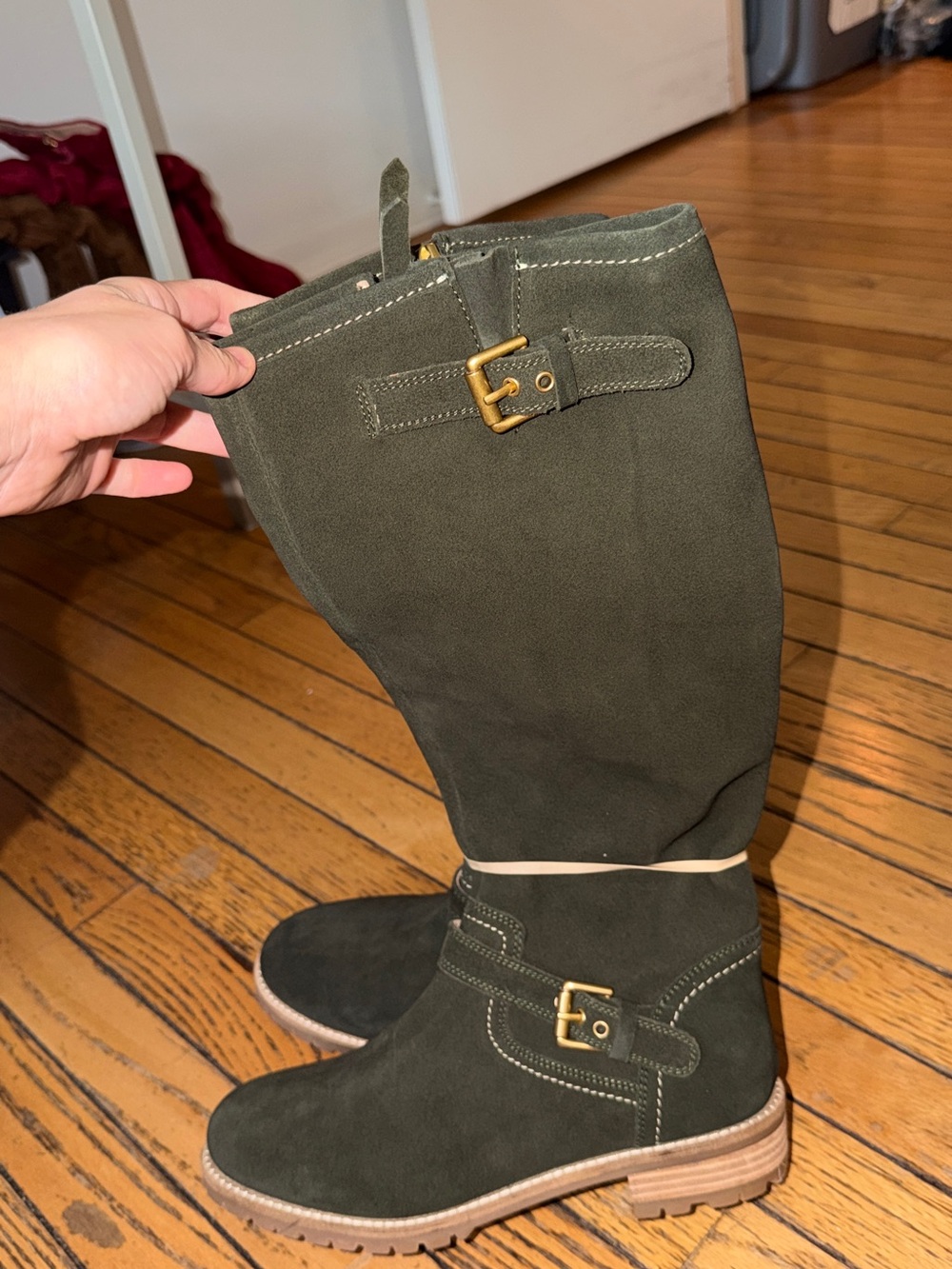 NWT Boden Buckle Knee High Suede Boots Woodland Green Size 9 - Picture 4 of 5
